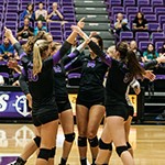 volleyball-huddle